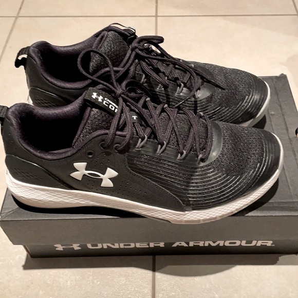 Under armour running shoes - size 13 mens - Picture 3 of 7